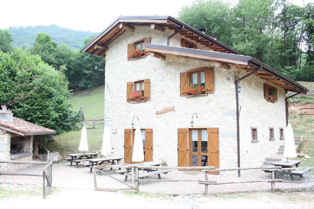 Villa Agriturismo Agrimon Sabbio Chiese Exterior foto
